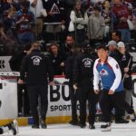 kings-coach-gets-showered-in-glass-in-scary-fan-moment-during-nhl-playoffs