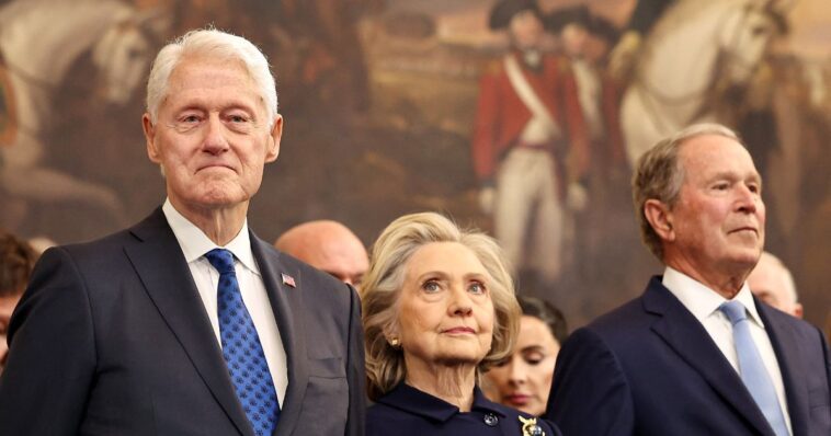 family-of-‘suicided’-reporter-who-exposed-clinton-in-2016-comes-forward-with-disturbing-inside-info