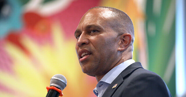 democrat-house-minority-leader-hakeem-jeffries-cautions-florida-against-redistricting-after-virginia-win