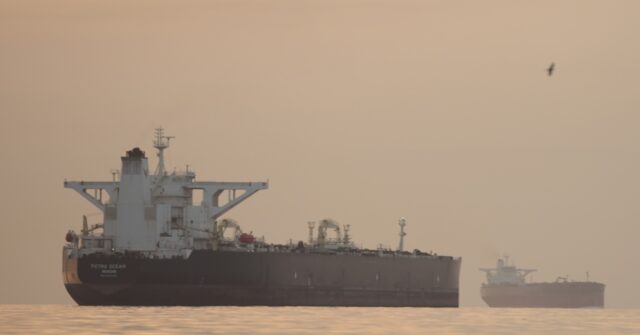 iran-blockade:-irgc-attacks-three-container-ships-in-strait-of-hormuz