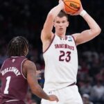 murauskas-to-join-ex-saint-mary’s-coach-at-asu