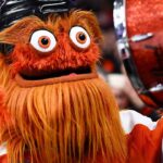 flyers-mascot-gritty-pens-letter-to-fans-ahead-of-first-playoff-game…-eight-years-after-he-debuted