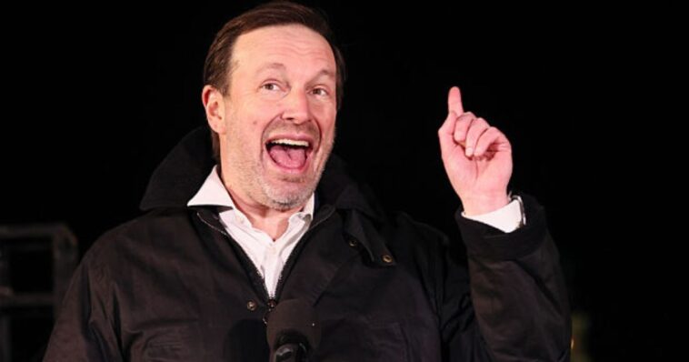 chris-murphy-backtracks-on-‘sarcasm’-cheering-on-iran,-but-this-isn’t-the-first-time-his-reprehensible-words-have-come-back-to-haunt-him