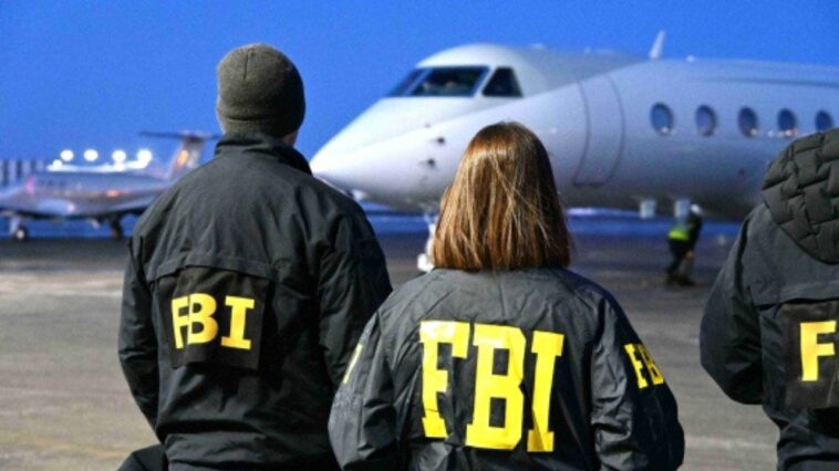 child-reunited-with-mom-after-transgender-dad,-partner-allegedly-kidnap-abroad-amid-gender-surgery-fears:-feds