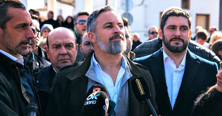 spanish-rightwing-vox-party-returns-to-power-in-extremadura,-in-a-regional-coalition-with-mainstream-conservative-popular-party