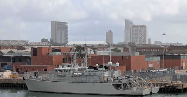 report:-ukraine-offers-minehunter-ships-to-secure-strait-of-hormuz