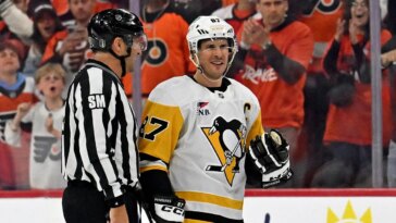 sidney-crosby-reacts-to-the-first-embellishment-penalty-of-his-21-year-career