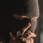 watch:-masked-thieves-rob-texas-jewelry-store-in-‘mob-style’-heist