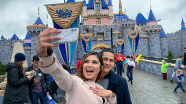 disneyland-loosens-up-on-controversial-tech-change-to-theme-park-entry