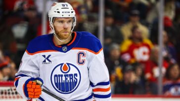 oilers-fan-throws-rotisserie-chicken-on-ice-in-loss-to-anaheim