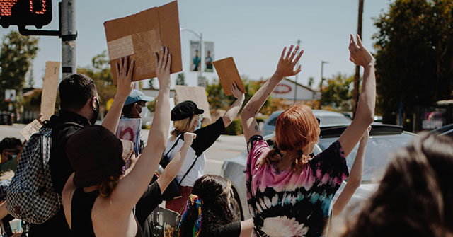 watch-—-‘f**k-you,-loser’:-leftist-protesters,-students-disrupt-dhs-lawyer’s-speech-at-ucla