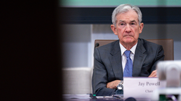 breitbart-business-digest:-what-happens-if-there’s-no-confirmation-before-powell’s-term-ends?