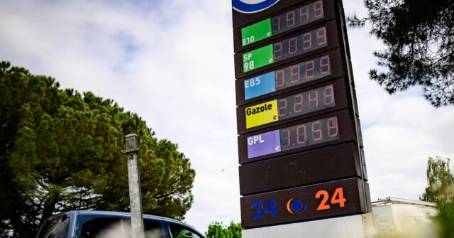 euro-energy-crisis:-over-8-in-10-want-french-government-to-cut-fuel-taxes