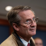 watch:-congressman-says-he’s-seen-stunning-classified-ufo-reports-‘that-defy-any-reason’