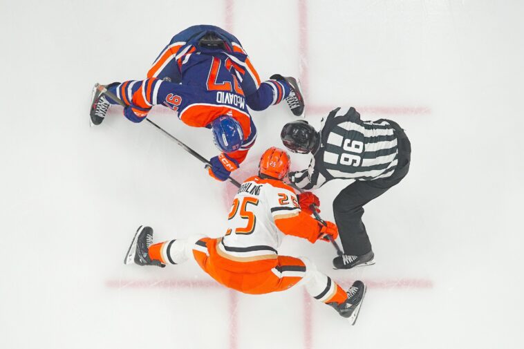 ducks-vs.-oilers-game-3-predictions:-nhl-odds,-picks,-best-bets-for-stanley-cup-playoffs