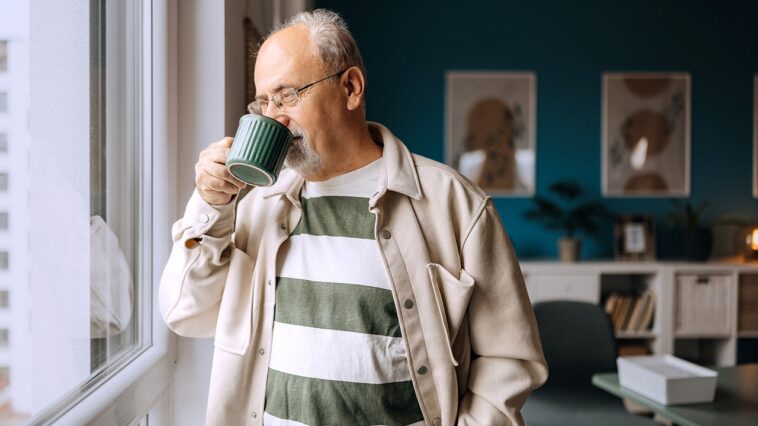 your-daily-coffee-habit-may-be-quietly-reshaping-your-gut-and-mood,-study-finds