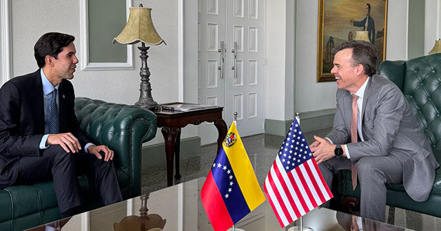 us.-envoy-arrives-to-lead-embassy-in-venezuela