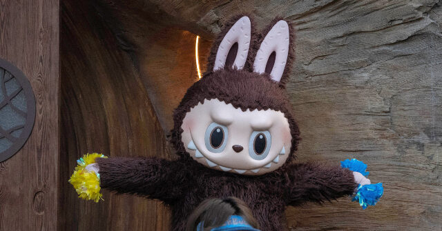 studies-find-viral-chinese-‘labubu’-toys-use-cotton-from-uyghur-slave-region