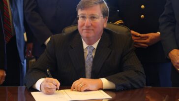 mississippi-governor-tate-reeves-calls-special-session-for-redistricting