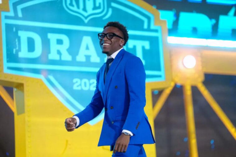 giants-select-cornerback-colton-hood-with-no.-37-pick-in-2026-nfl-draft