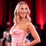 nikki-glaser-says-her-raunchy-act-taught-her-parents-a-lesson-they-never-expected
