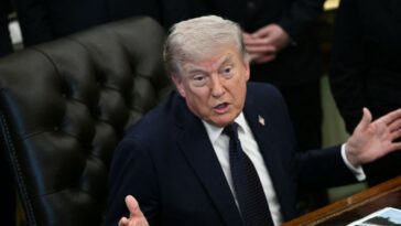pope-backfire:-trump’s-support-among-catholics-went-up-after-trump-fired-back-at-pope-leo