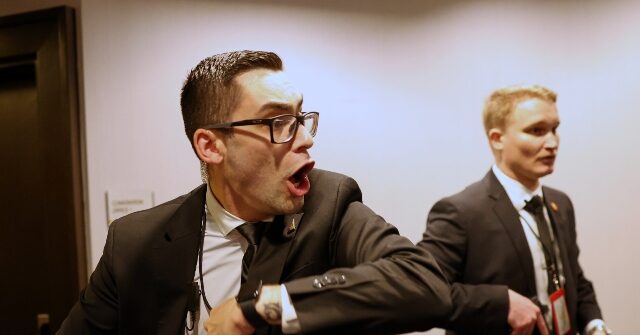 video:-gunman-charges-through-the-washington-hilton-during-whca-dinner