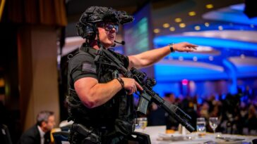 one-officer-was-shot-by-correspondents’-dinner-shooter:-he’s-ok