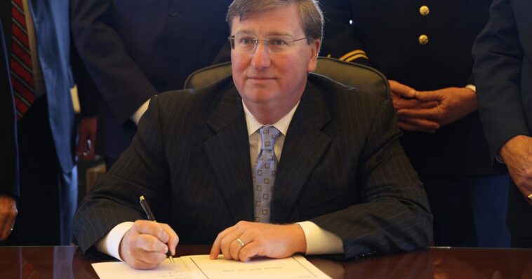 mississippi-governor-says-he-will-call-special-session-to-redraw-district-maps-after-scotus-ruling-on-race-based-districts