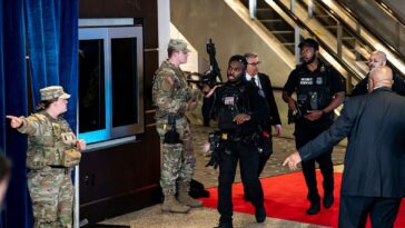 watch:-secret-service-tackles-would-be-shooter-outside-whcd