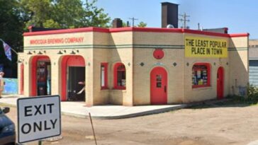 wisconsin-dem’s-bar-laments-‘we-almost-got-free-beer-day’-for-trump-assassination