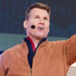 scott-hanson-says-espn-does-not-want-‘any-big-material-changes’-to-‘nfl-redzone’-after-acquisition