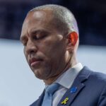 after-failed-assassination,-democrats-observe-customary-5-minute-pause-on-calling-trump-‘hitler’