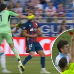red-carded-goalkeeper-punches-opponent-in-face-as-spanish-soccer-game-descends-into-chaos
