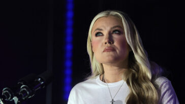 erika-kirk-rushed-out-of-whcd-after-shooting:-‘i-just-want-to-go-home’