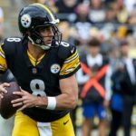 ex-steelers-coach-mike-tomlin-makes-bold-prediction-about-aaron-rodgers’-nfl-future