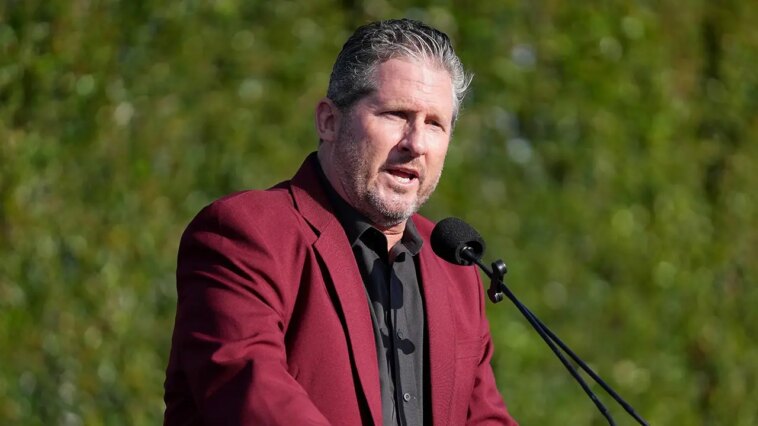 super-bowl-champion-reveals-what-part-of-the-college-to-nfl-transition-doesn’t-get-talked-about-enough