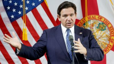ron-desantis-unveils-new-florida-congressional-map-that-would-give-the-gop-an-extra-four-seats