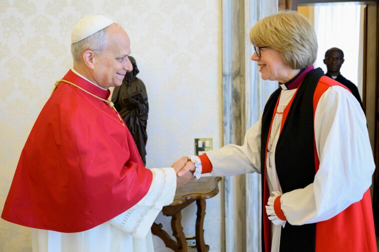 pope-leo-and-archbishop-of-canterbury-sarah-mullally-meet-for-the-first-time-and-pray-together