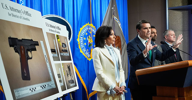 whca-dinner’s-accused-shooter-charged-with-attempting-to-assassinate-president-trump