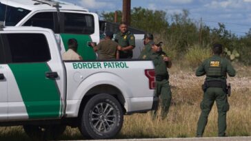 exclusive:-hundreds-of-border-patrol-agents-reassigned-to-southern-border-as-‘gotaways’-surge