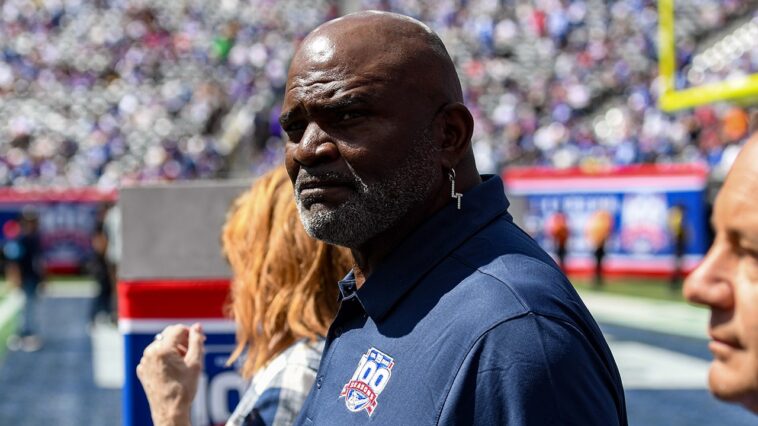 giants-legend-lawrence-taylor-hospitalized-for-a-week-with-stomach-related-issue,-attorney-says