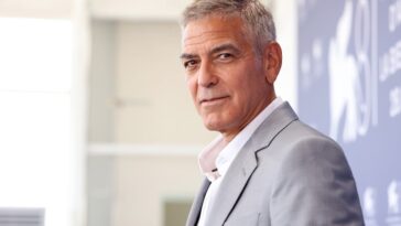 hollywood-a-lister-comes-to-kimmel’s-defense,-blames-conservatives-for-‘heated’-rhetoric