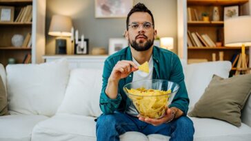 dementia-risk-rises-with-common-food-type-millions-eat-every-day,-study-suggests