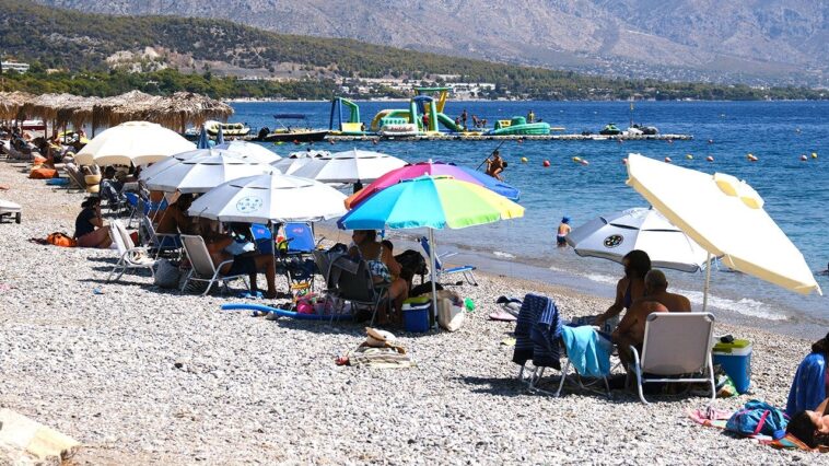popular-tourist-hot-spot-moves-to-strip-beaches-of-sunbeds-and-umbrellas-in-tough-new-ban