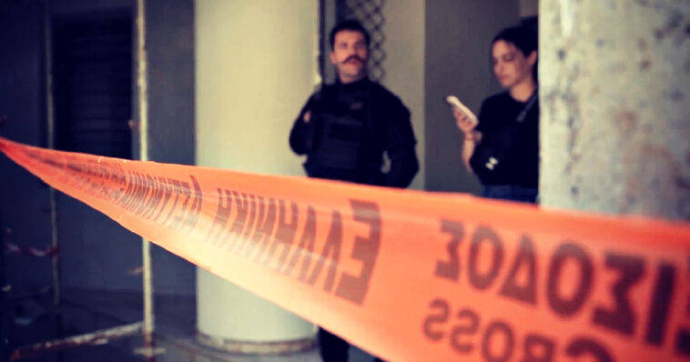 89-year-old-man-arrested-for-opening-fire-with-a-shotgun-inside-an-athens-courthouse