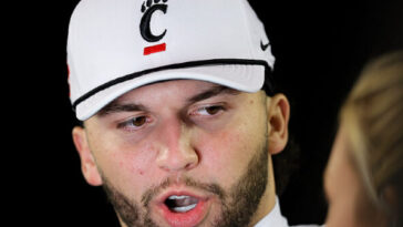 report:-cincinnati-knew-of-star-brendan-sorsby’s-gambling-problem-in-shocking-revelation