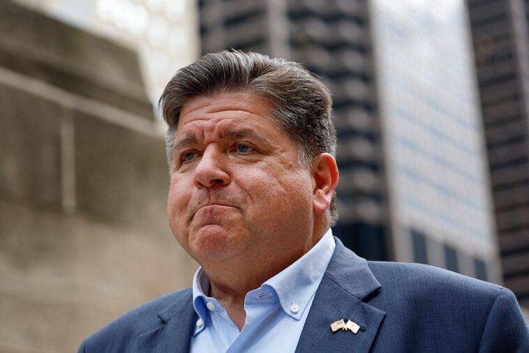 ‘we-are-coming-after-them’:-pritzker-threatens-patel,-homan