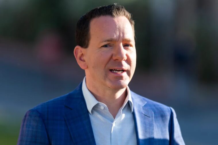 ian-rapoport-signing-multiyear-espn-deal-after-$3-billion-nfl-network-takeover