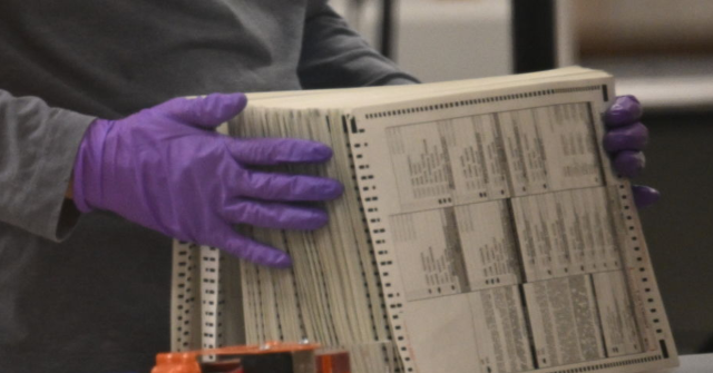 federal-judge-rules-against-trump-admin-efforts-to-verify-arizona-voter-data